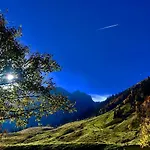 Menthof Готель 3*